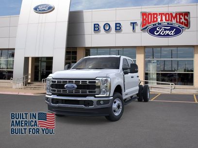 New 2025 Ford F350 XL w/ XL Chrome Package