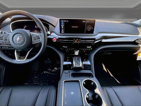 New 2025 Acura MDX SH-AWD Technology Package image 5