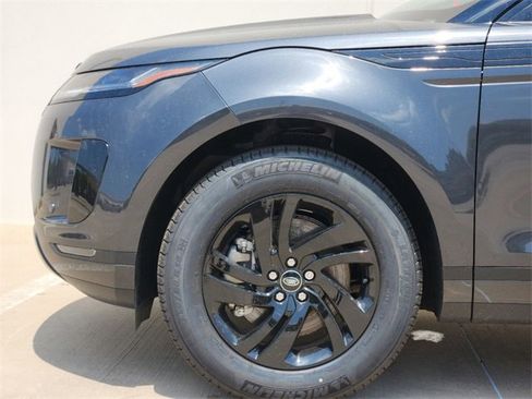 New 2024 Land Rover Range Rover Evoque S image 9