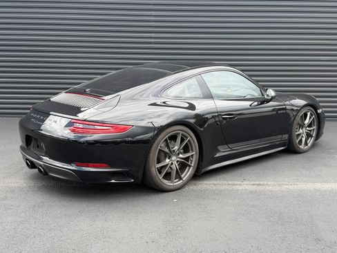 Certified 2019 Porsche 911 Carrera T RWD image 9
