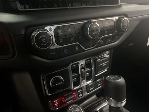 New 2026 Jeep Gladiator Rubicon image 17