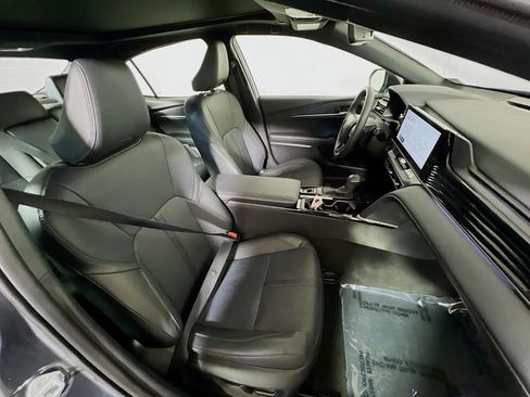 Certified 2025 Toyota Camry XSE FWD image 25