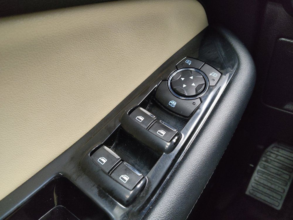 Used 2018 Ford Edge SEL w/ Equipment Group 201A FWD image 27