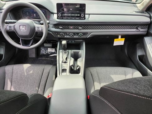 New 2025 Honda Accord SE image 9