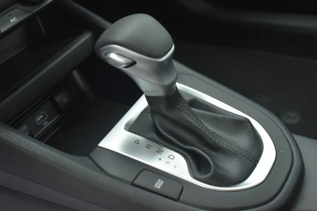 Certified 2024 Kia Forte LXS w/ LXS Technology Package FWD image 20