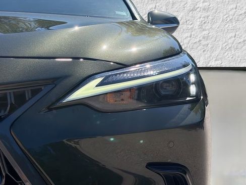 Used 2024 Lexus NX 350h AWD image 9