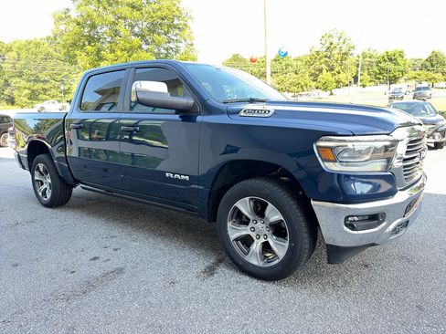 Used 2023 RAM 1500 Laramie AWD/4WD image 2