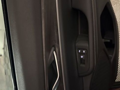 New 2026 Jeep Grand Cherokee Altitude AWD/4WD image 45