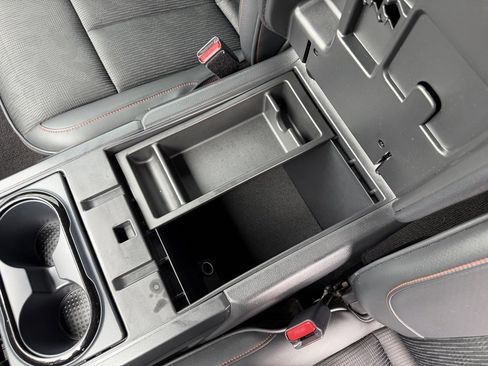 Used 2021 Nissan Titan PRO-4X image 26