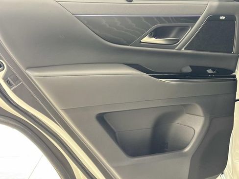 New 2026 Lexus LX 700h Luxury AWD/4WD image 11