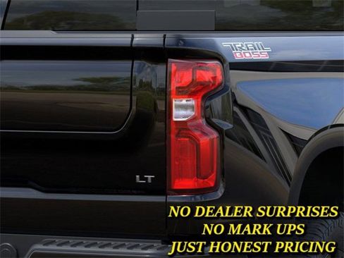 New 2026 Chevrolet Silverado 1500 LT Trail Boss w/ LT Trail Boss Premium Package image 11