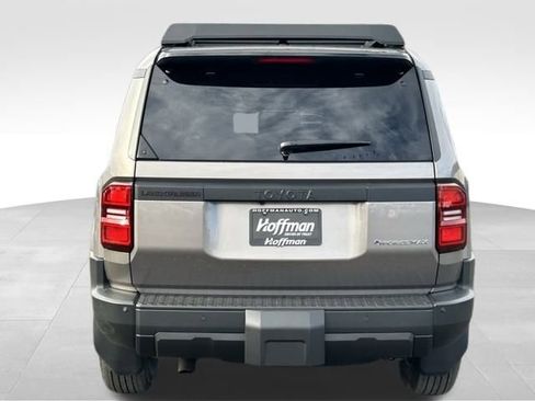 Used 2025 Toyota Land Cruiser image 6