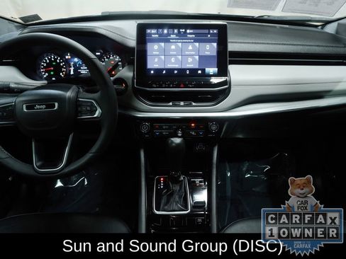 Used 2023 Jeep Compass Limited w/ Sun and Sound Group AWD/4WD image 3