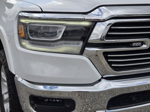 Certified 2022 RAM 1500 Laramie AWD/4WD image 3