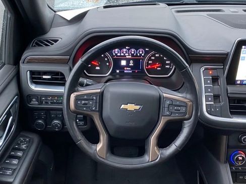 Used 2021 Chevrolet Tahoe High Country w/ Premium Package image 24