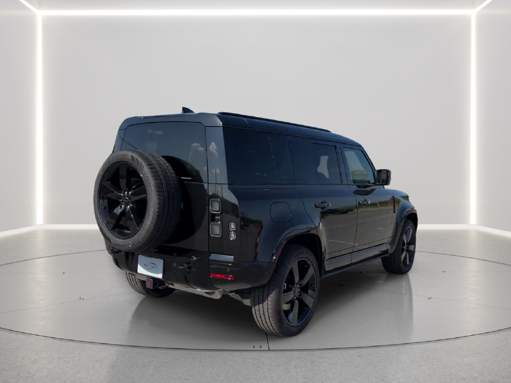 New 2026 Land Rover Defender 110 X-Dynamic SE AWD/4WD image 5