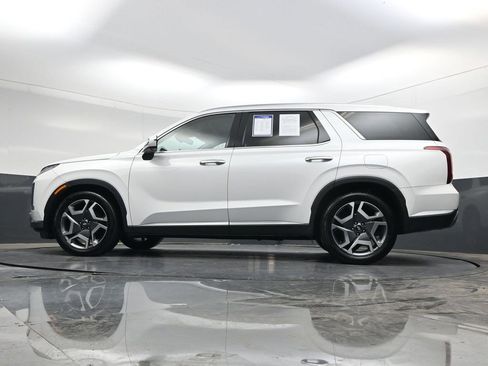Used 2024 Hyundai Palisade Limited FWD image 34