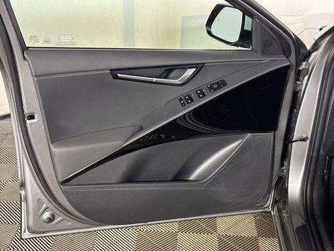 Certified 2024 Kia Niro Wind w/ Wind Preserve Package FWD image 11