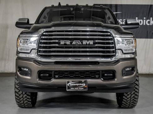 Used 2021 RAM 2500 Limited AWD/4WD image 3