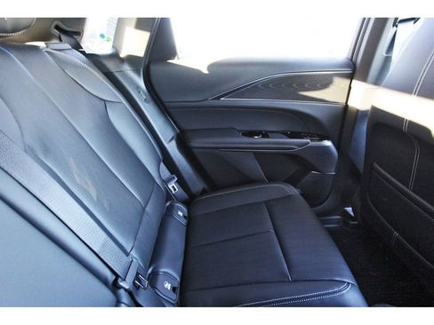 New 2026 Cadillac Lyriq Sport image 10