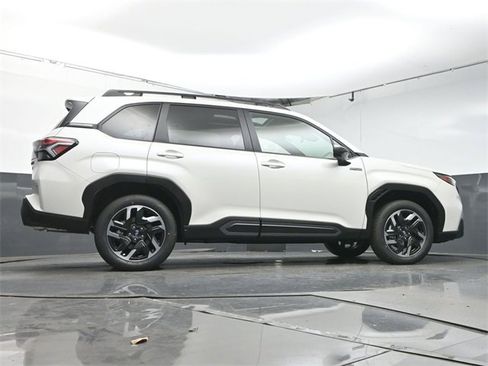 New 2025 Subaru Forester Limited image 41