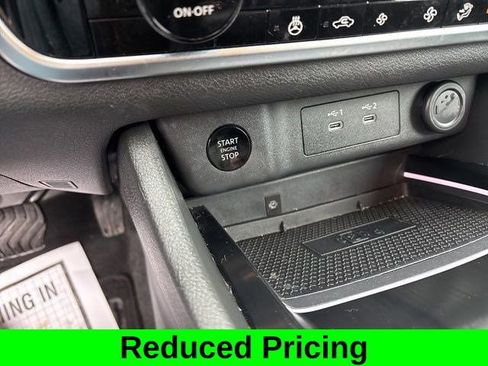 Used 2024 Nissan Rogue SL image 19