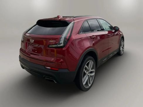 Used 2019 Cadillac XT4 Sport w/ Driver Assist Package FWD image 7
