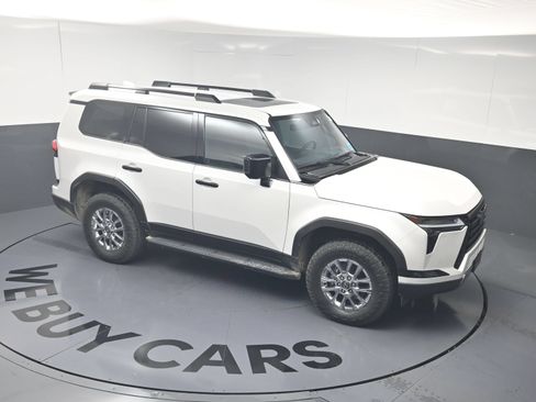 Used 2024 Lexus GX 550 AWD/4WD image 23