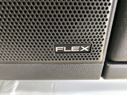 Used 2018 Ford Flex Limited image 24