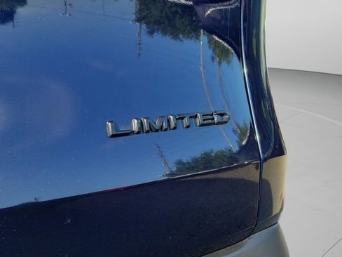 Used 2024 Toyota Grand Highlander AWD Hybrid image 21