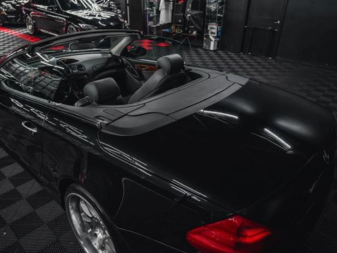 Used 2003 Mercedes-Benz SL 500 w/ SL2 Sport Pkg image 20
