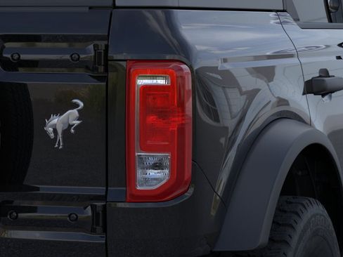 New 2026 Ford Bronco Big Bend w/ Black Diamond Package AWD/4WD image 23