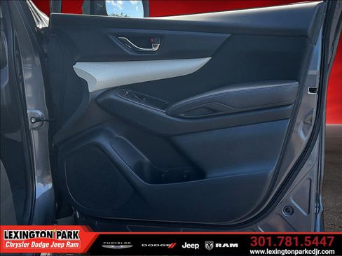 Used 2020 Subaru Ascent Premium w/ Convenience Package AWD/4WD image 28