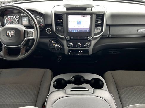 Used 2024 RAM 2500 Big Horn AWD/4WD image 21