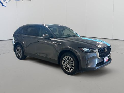 Used 2024 MAZDA CX-90 3.3 Turbo w/ Preferred Plus AWD/4WD image 3