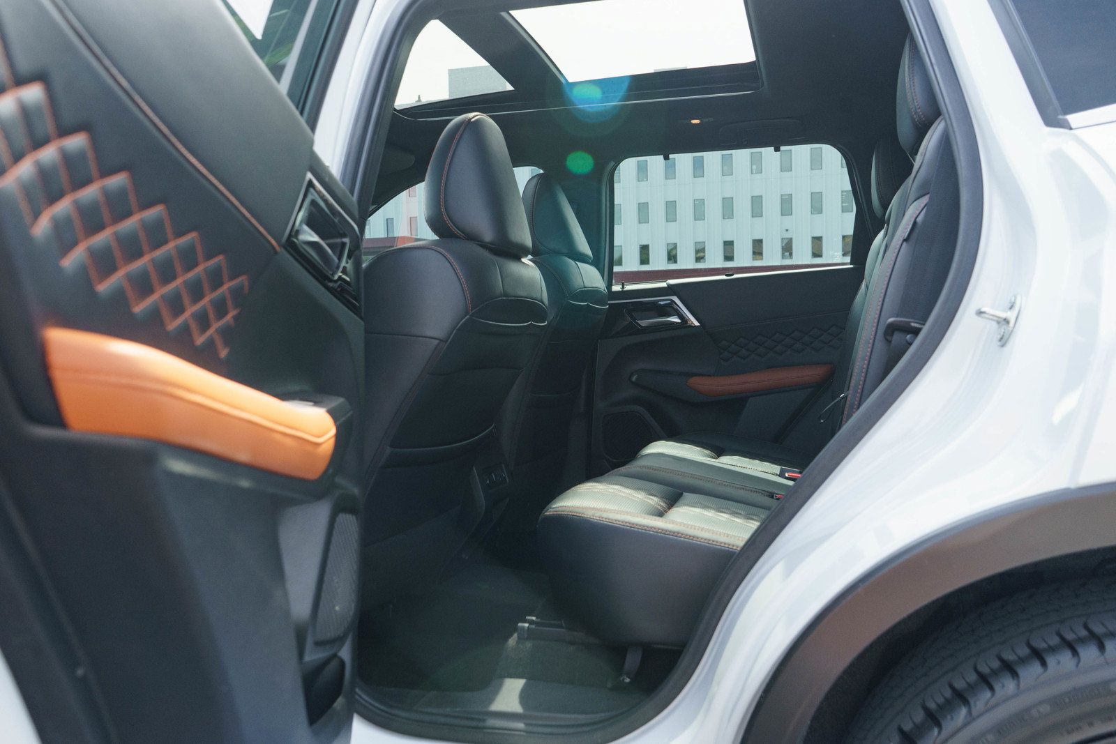Used 2022 Mitsubishi Outlander SEL AWD/4WD image 14