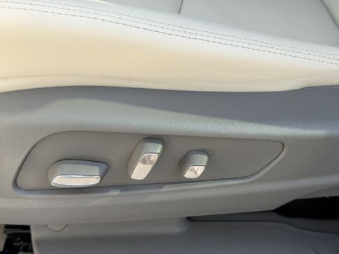 Certified 2024 Cadillac XT5 Premium Luxury image 21