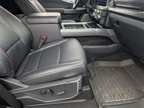 Used 2024 Ford F250 Lariat w/ Sport Appearance Package image 34