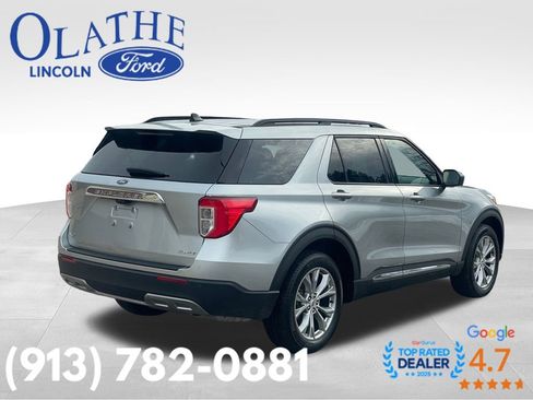 Used 2023 Ford Explorer XLT w/ Equipment Group 202A image 7