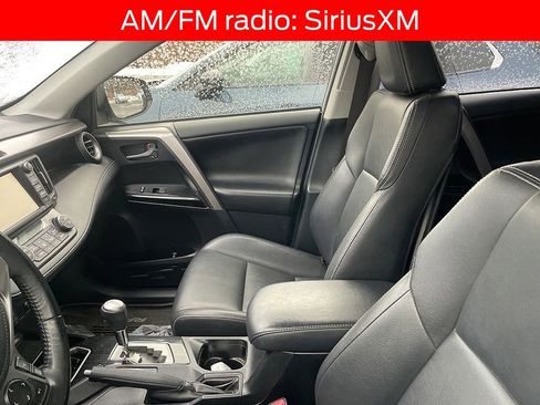 Used 2018 Toyota RAV4 Limited image 9