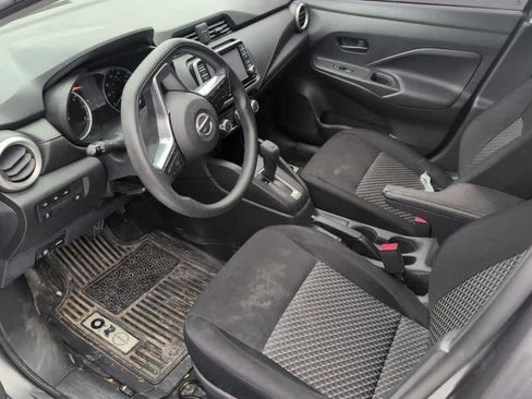 Used 2022 Nissan Versa S image 8