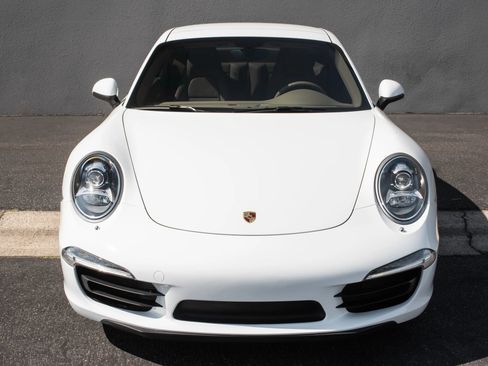 Used 2013 Porsche 911 Carrera 4S AWD/4WD image 3