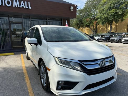 Used 2018 Honda Odyssey EX-L image 3