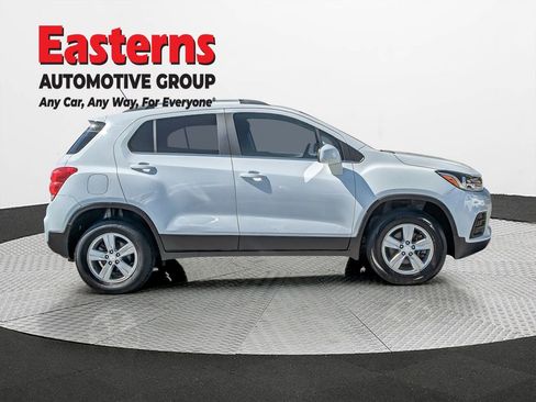 Used 2020 Chevrolet Trax LT image 4