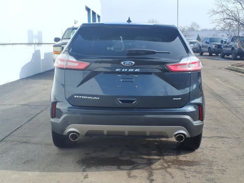 Certified 2024 Ford Edge Titanium image 5