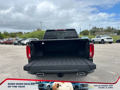New 2026 GMC Sierra 1500 Denali w/ Denali Reserve Package image 17
