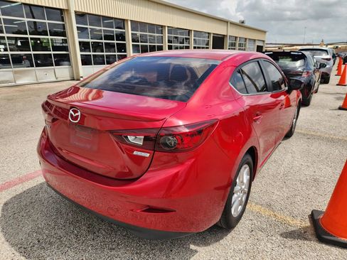 Used 2015 MAZDA MAZDA3 i Touring image 3