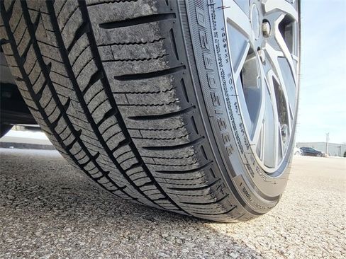 Used 2025 Jeep Wagoneer S Limited image 18