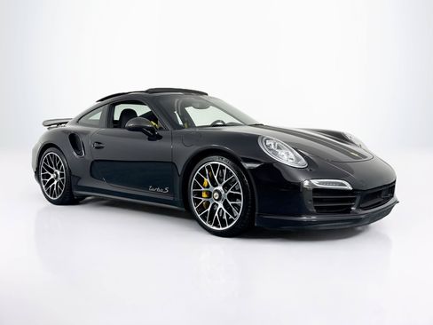 Used 2014 Porsche 911 Turbo S AWD/4WD image 3