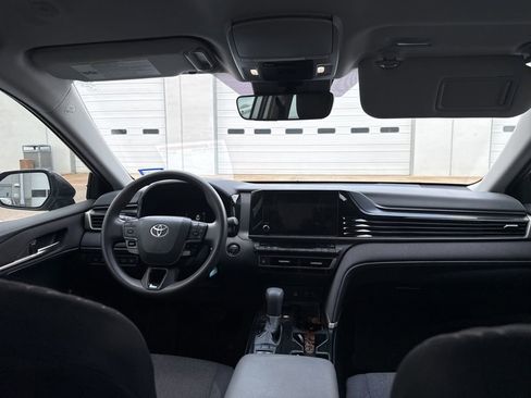 Used 2025 Toyota Camry LE w/ Convenience Package FWD image 13